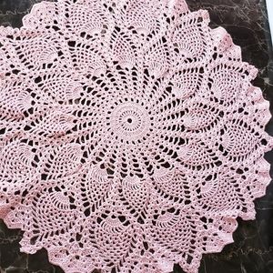 Pineapple Doily